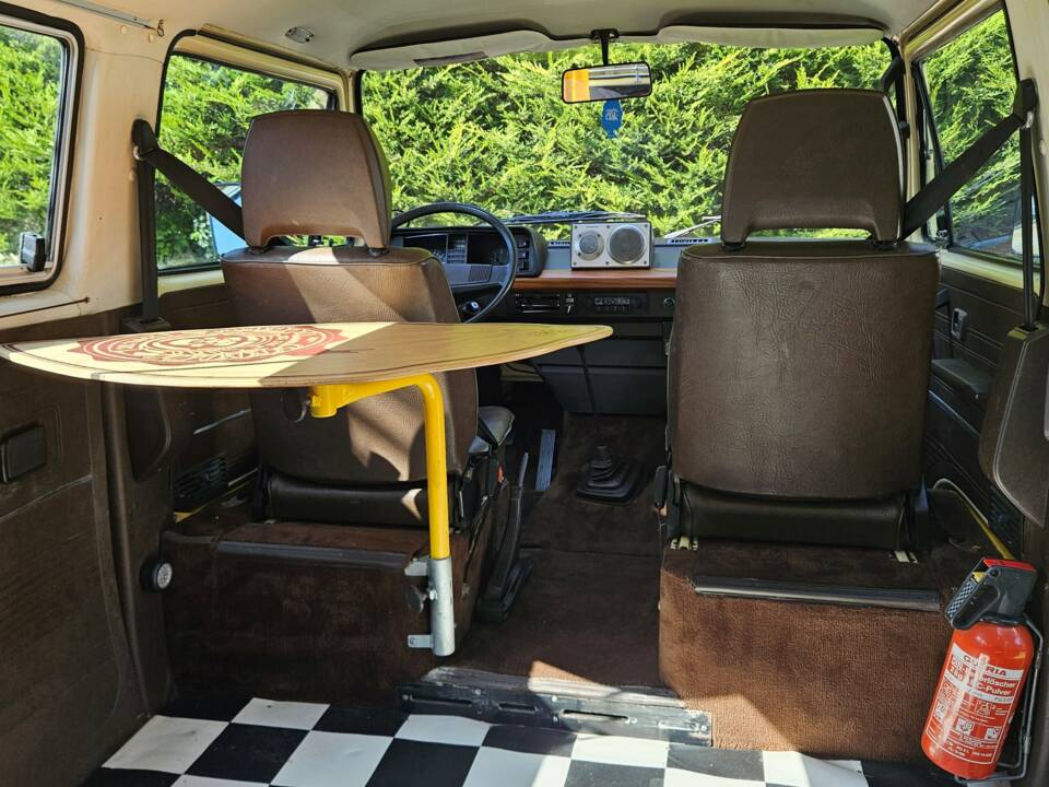 Immagine 16/16 di Volkswagen T25 1.6 TD (1984)