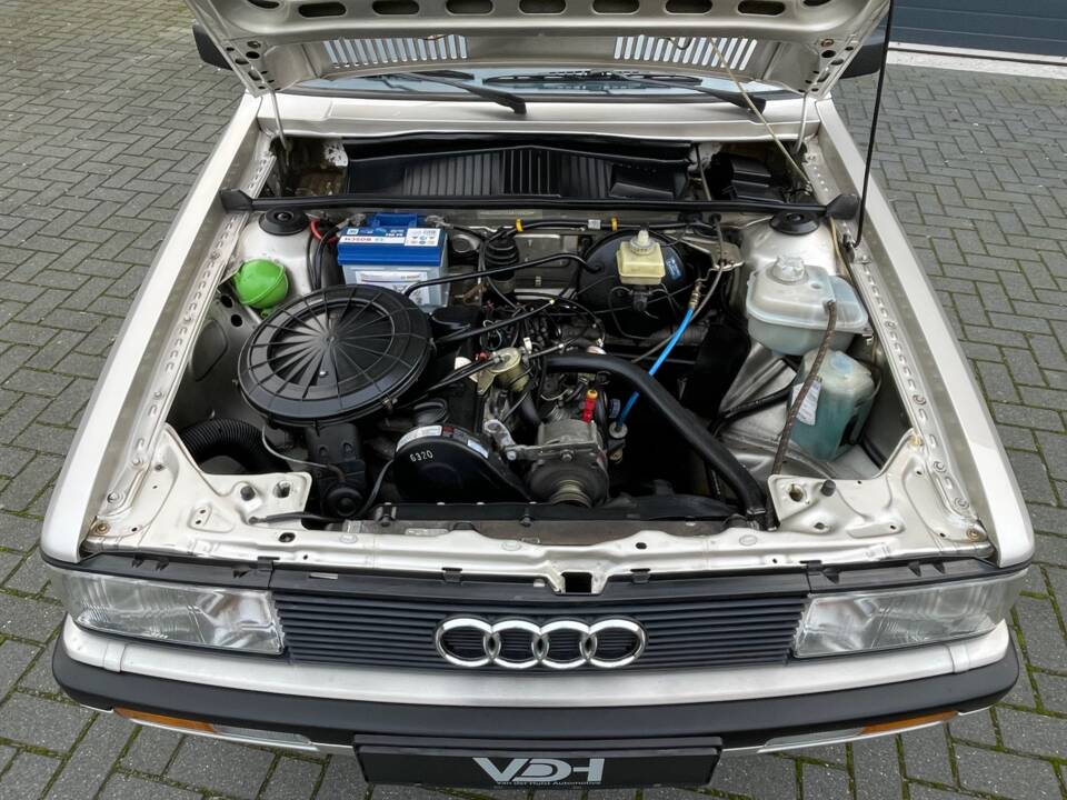 Bild 17/23 von Audi Coupe GT (1986)