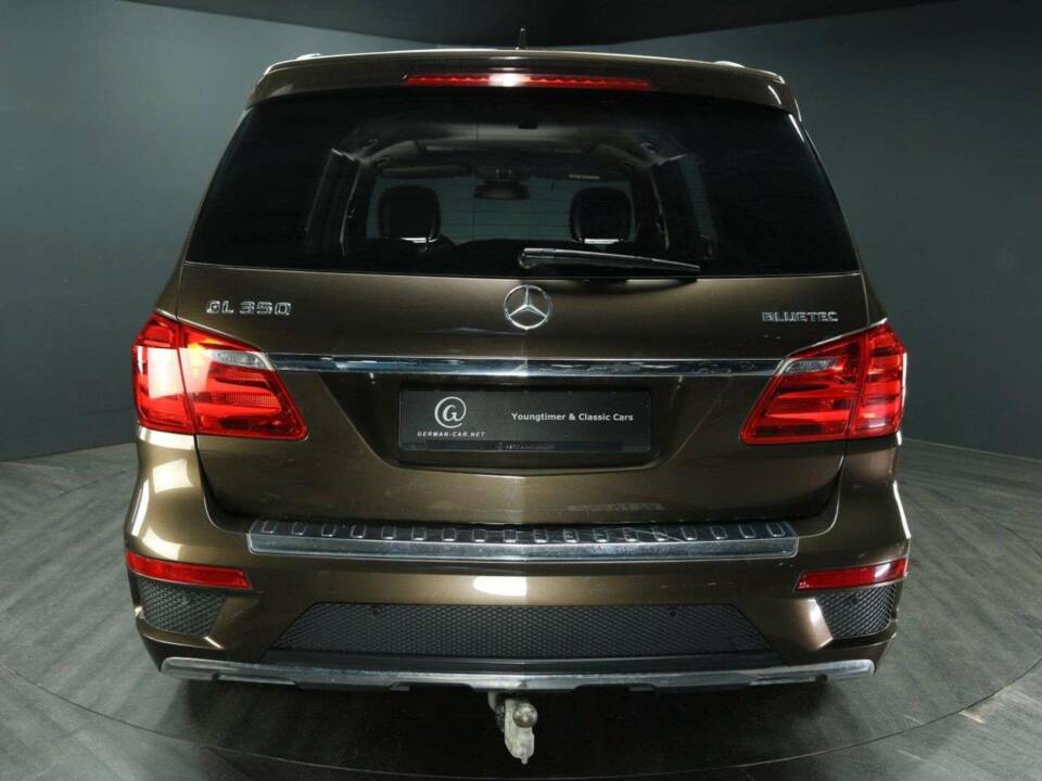 Bild 4/50 von Mercedes-Benz GL 350 BlueTEC 4MATIC (2016)