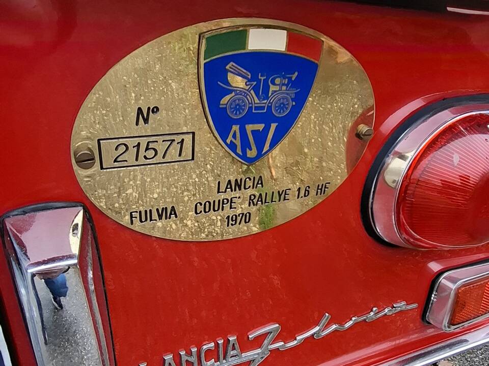 Image 11/15 of Lancia Fulvia Rallye HF 1.6 (1970)