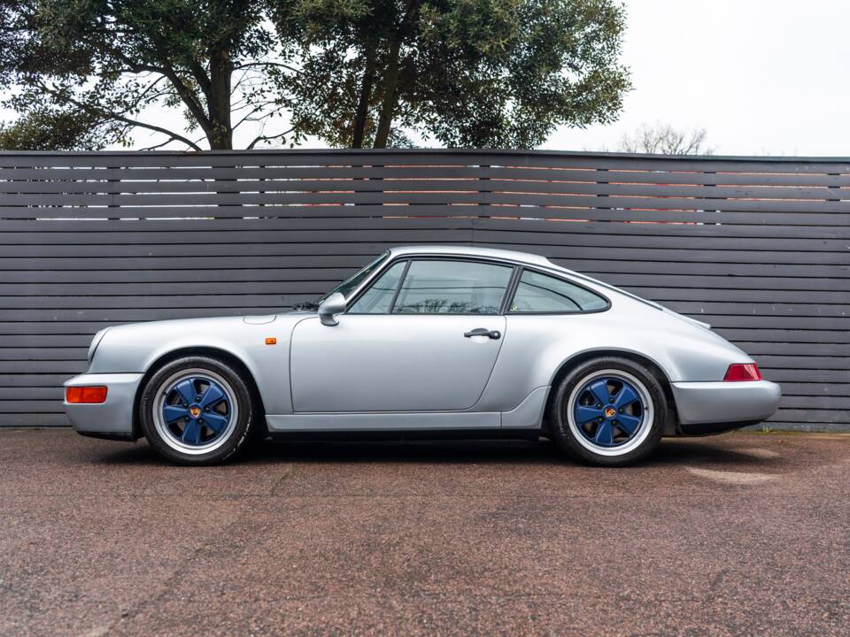 Afbeelding 9/61 van Porsche 911 Carrera 4 (1990)