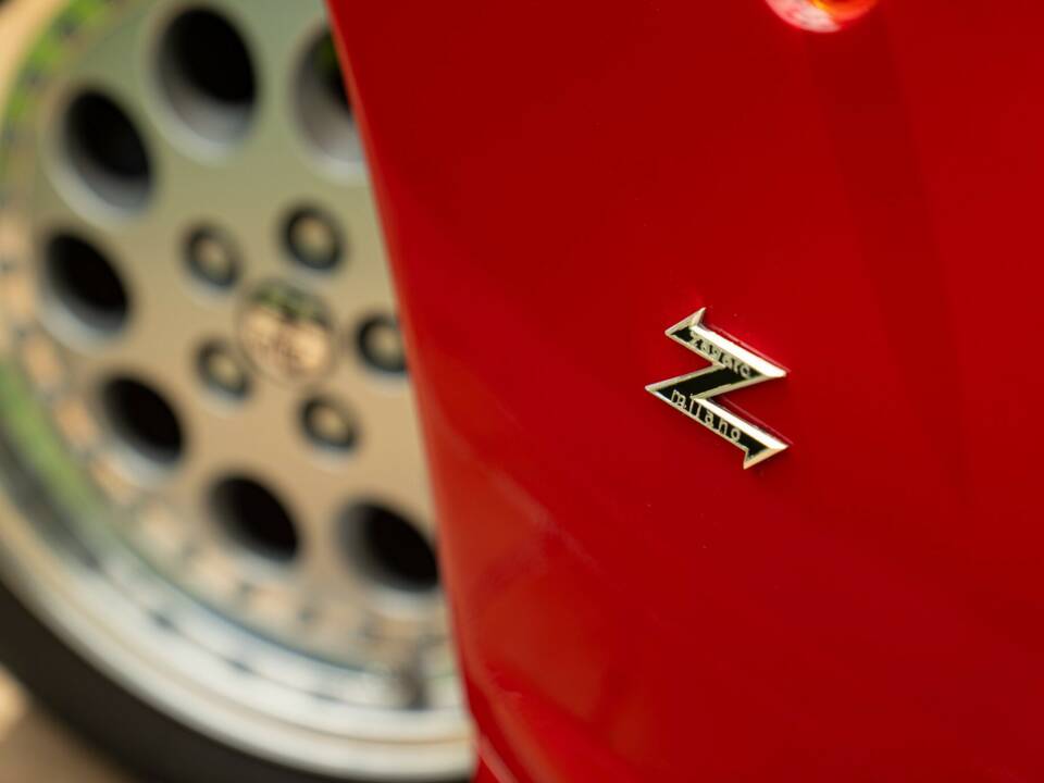Immagine 20/50 di Alfa Romeo RZ (1993)