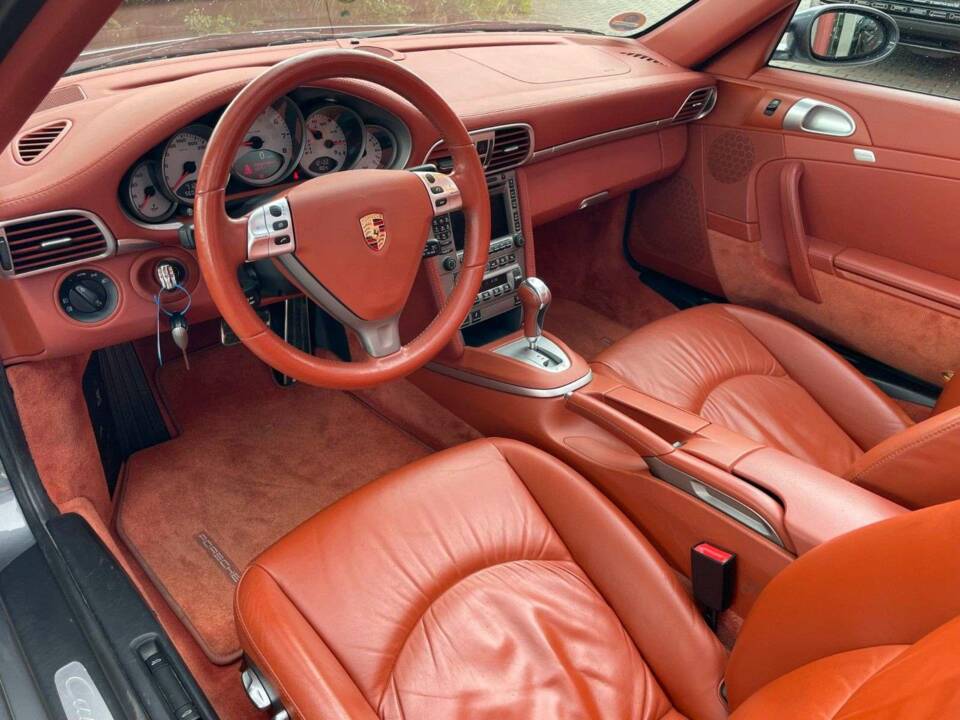 Image 9/16 of Porsche 911 Carrera S (2005)