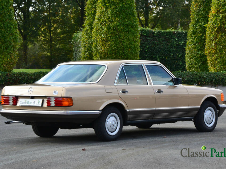 Bild 5/50 von Mercedes-Benz 280 S (1983)