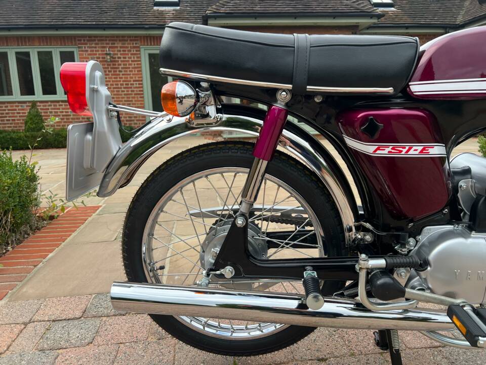 Bild 30/38 von Yamaha DUMMY (1974)