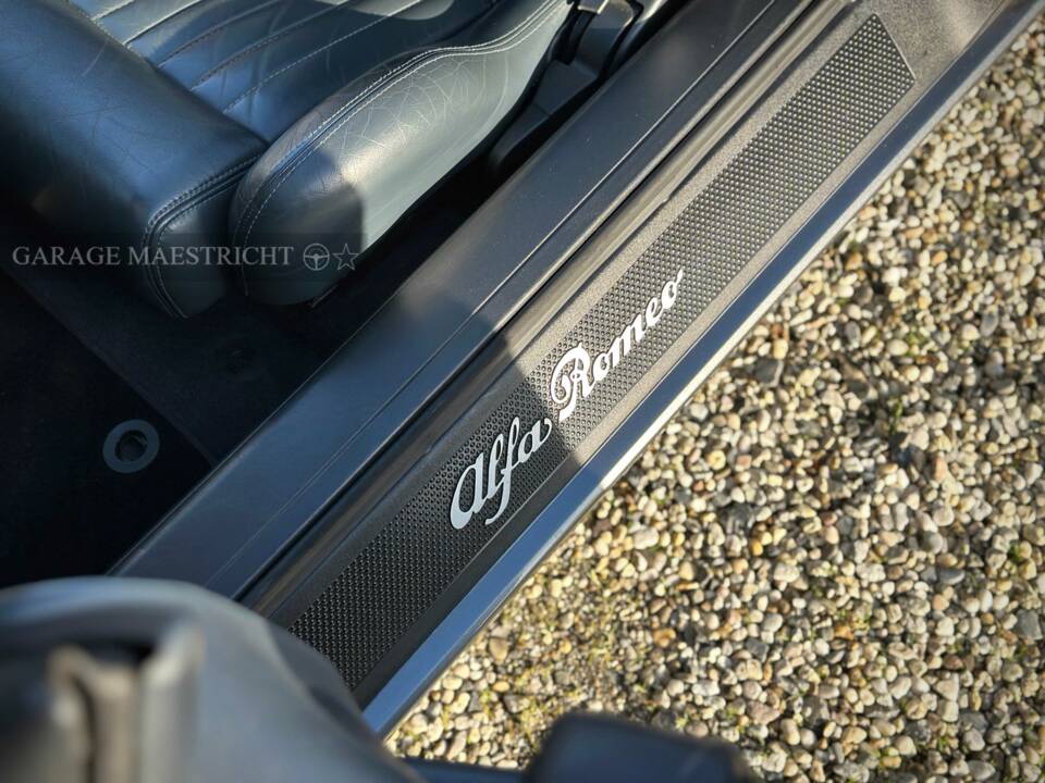 Bild 46/98 von Alfa Romeo Spider 2.0 Twin Spark (1999)