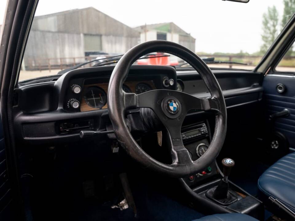 Bild 23/32 von BMW 2002 tii (1974)