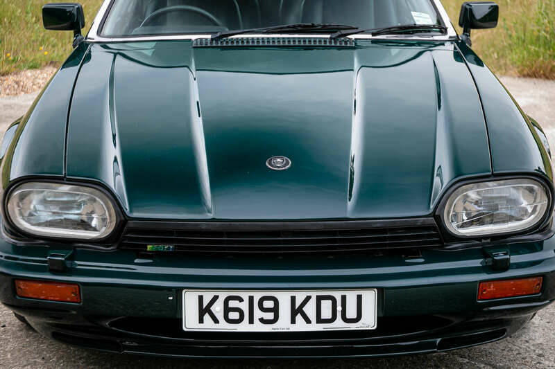 Image 35/45 de Jaguar XJRS 6.0 (1993)