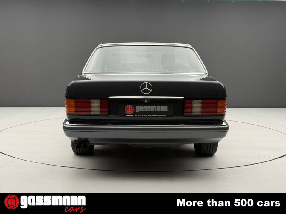 Image 8/15 de Mercedes-Benz 560 SEL (1991)
