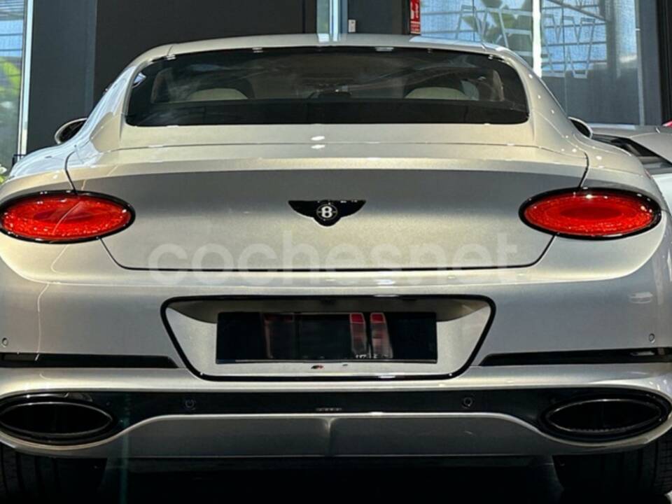 Afbeelding 2/15 van Bentley Continental GT (2019)