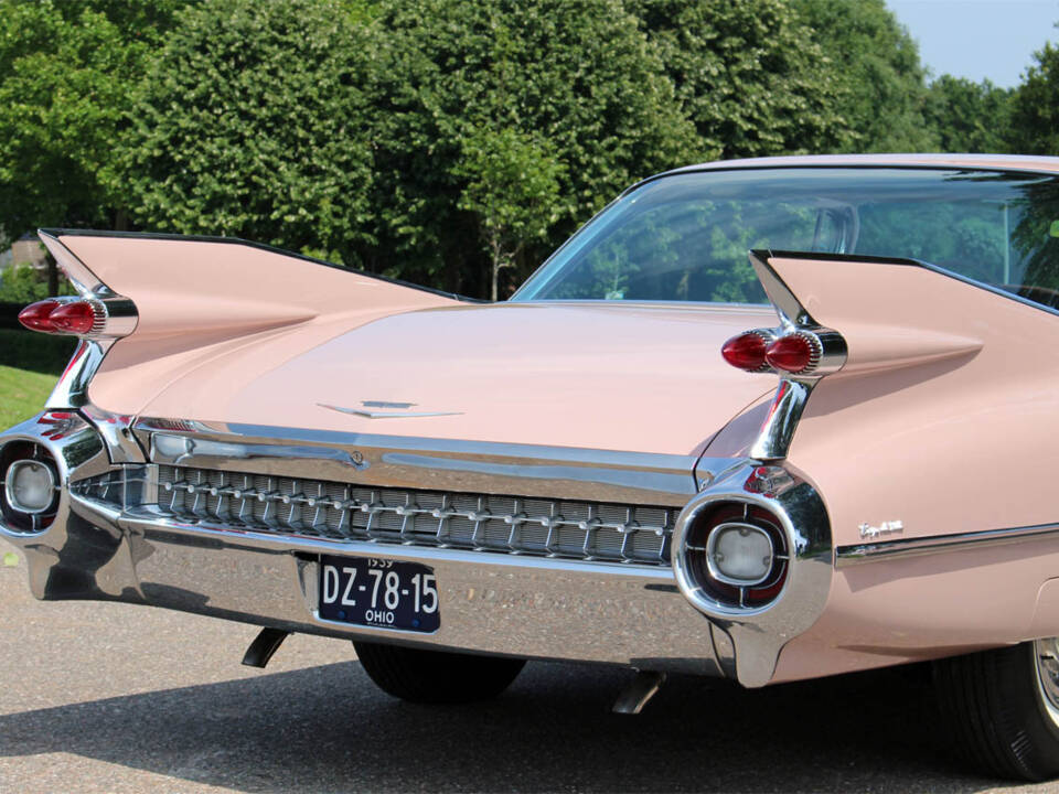 Bild 7/40 von Cadillac 62 Coupe DeVille (1959)
