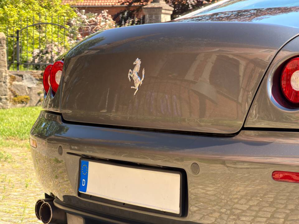 Afbeelding 13/74 van Ferrari 612 Scaglietti (2006)