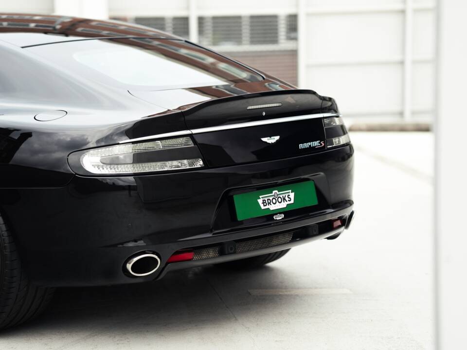 Immagine 16/31 di Aston Martin Rapide S (2014)