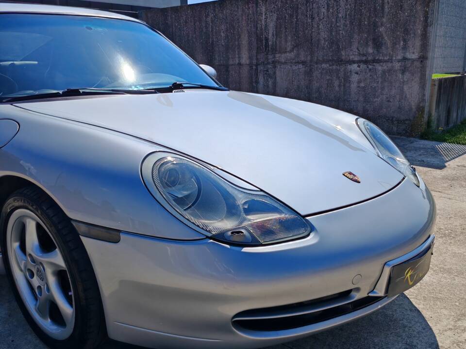 Image 11/50 de Porsche 911 Carrera (1999)