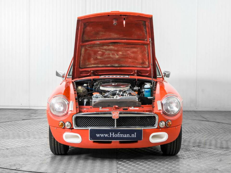 Bild 35/50 von MG MGB GT V8 SEC (1978)