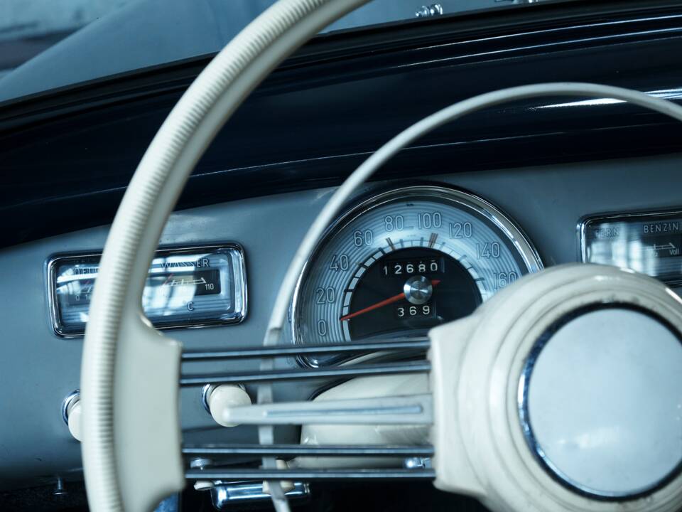 Bild 36/50 von BMW 501 V8 (1959)
