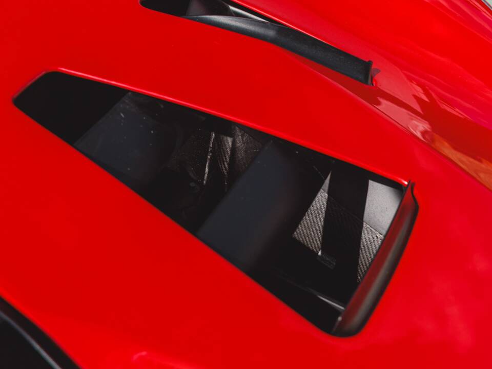 Bild 31/50 von Ferrari 488 Challenge (2017)