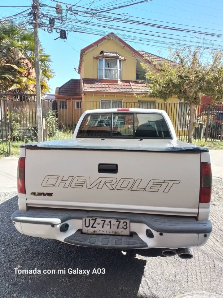 Image 3/22 de Chevrolet S10 Fleetside (2002)