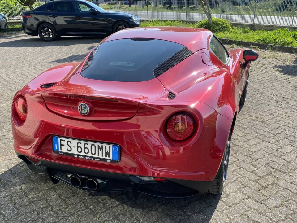 Bild 3/5 von Alfa Romeo 4C (2018)