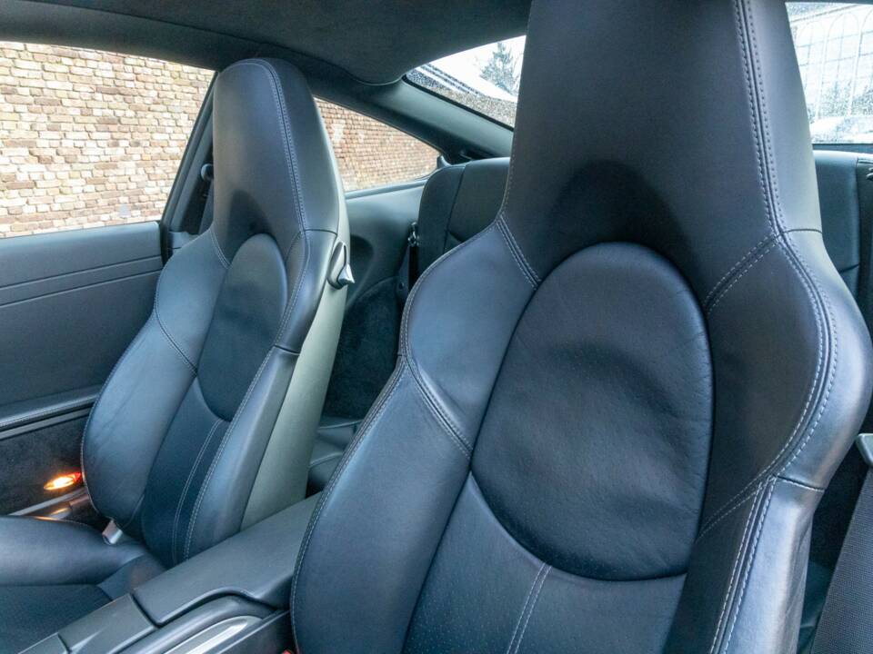 Image 45/50 of Porsche 911 Carrera (2007)