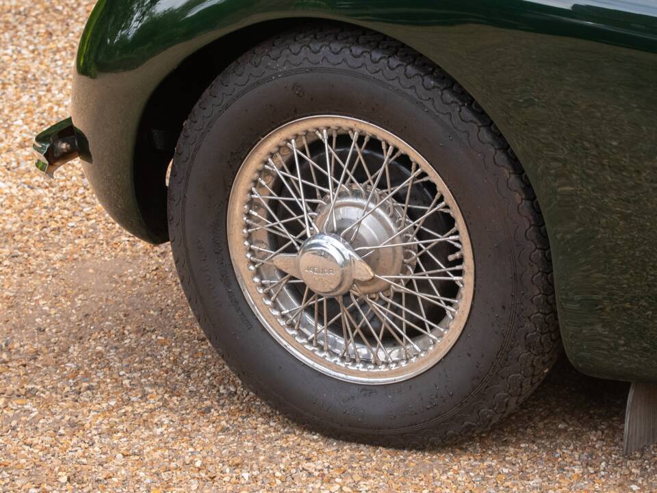 Bild 13/50 von Jaguar XK 120 DHC (1954)