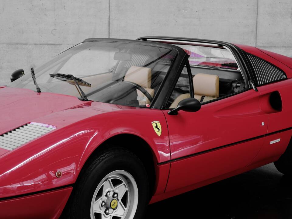 Bild 43/50 von Ferrari 308 GTS (1979)
