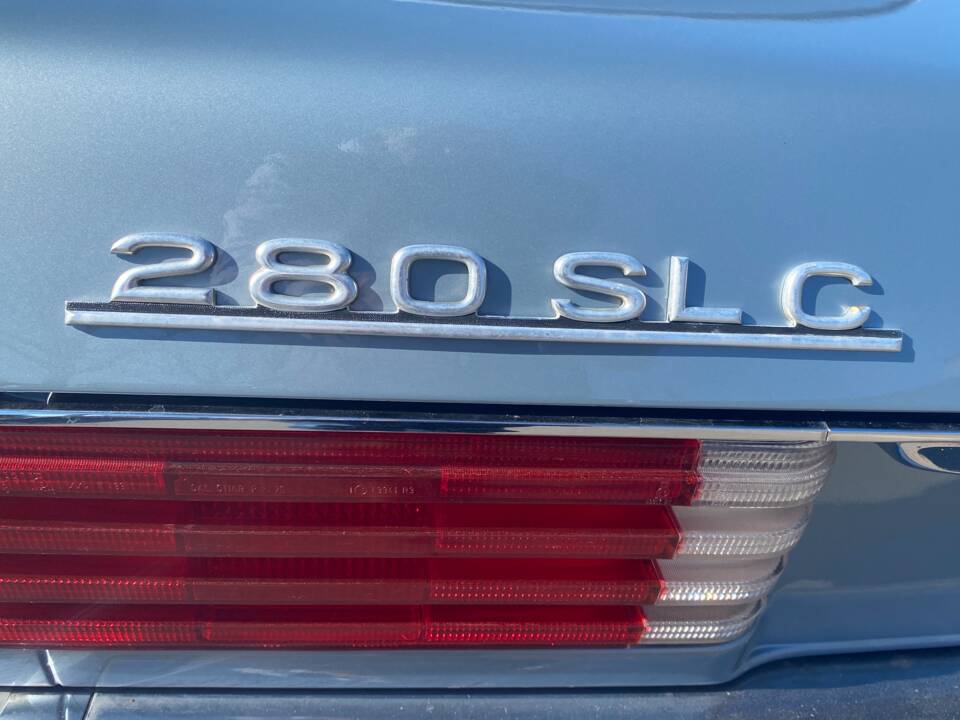 Immagine 26/26 di Mercedes-Benz 280 SLC (1978)