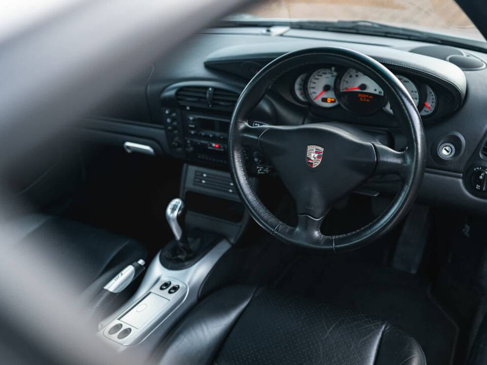 Bild 13/25 von Porsche 911 GT2 (2003)