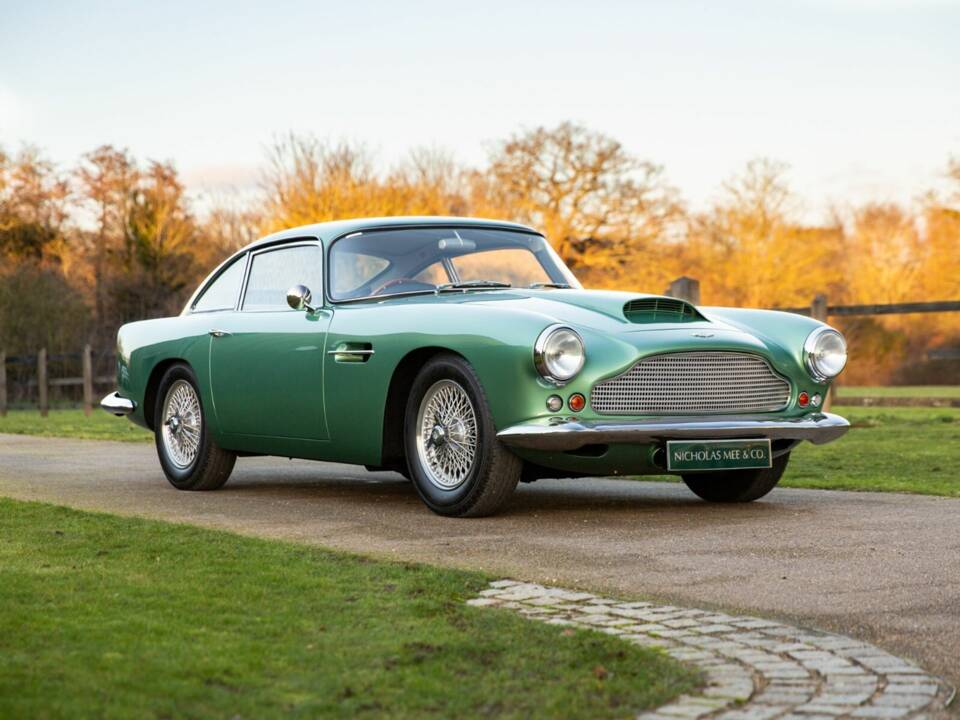 Bild 37/50 von Aston Martin DB 2&#x2F;4 Mk II (1960)