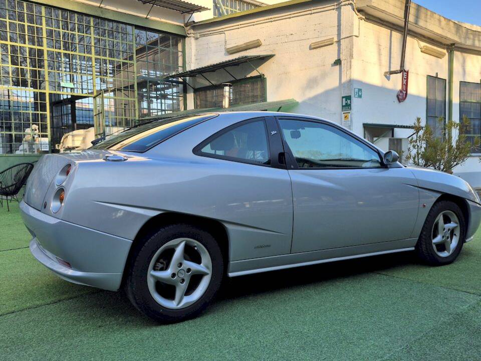 Immagine 12/43 di FIAT Coupé 2.0 20V (1999)