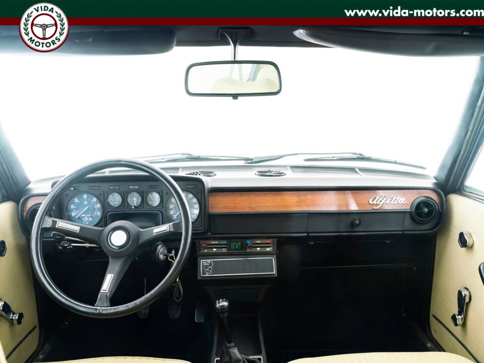 Bild 12/16 von Alfa Romeo Alfetta 1.8 (1976)