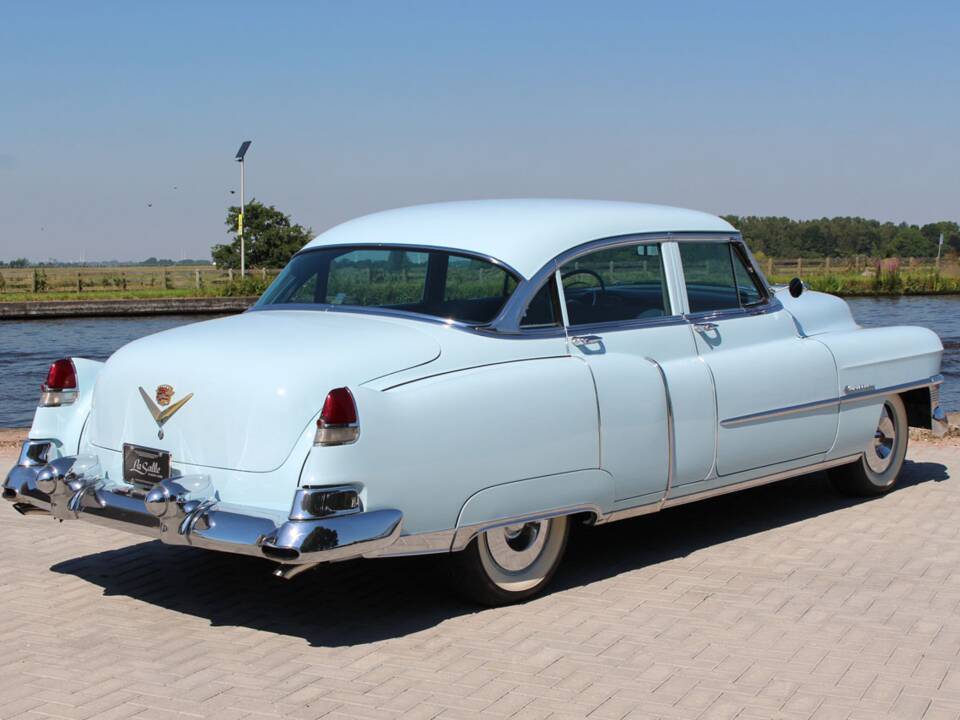 Image 13/43 of Cadillac 62 Sedan (1953)