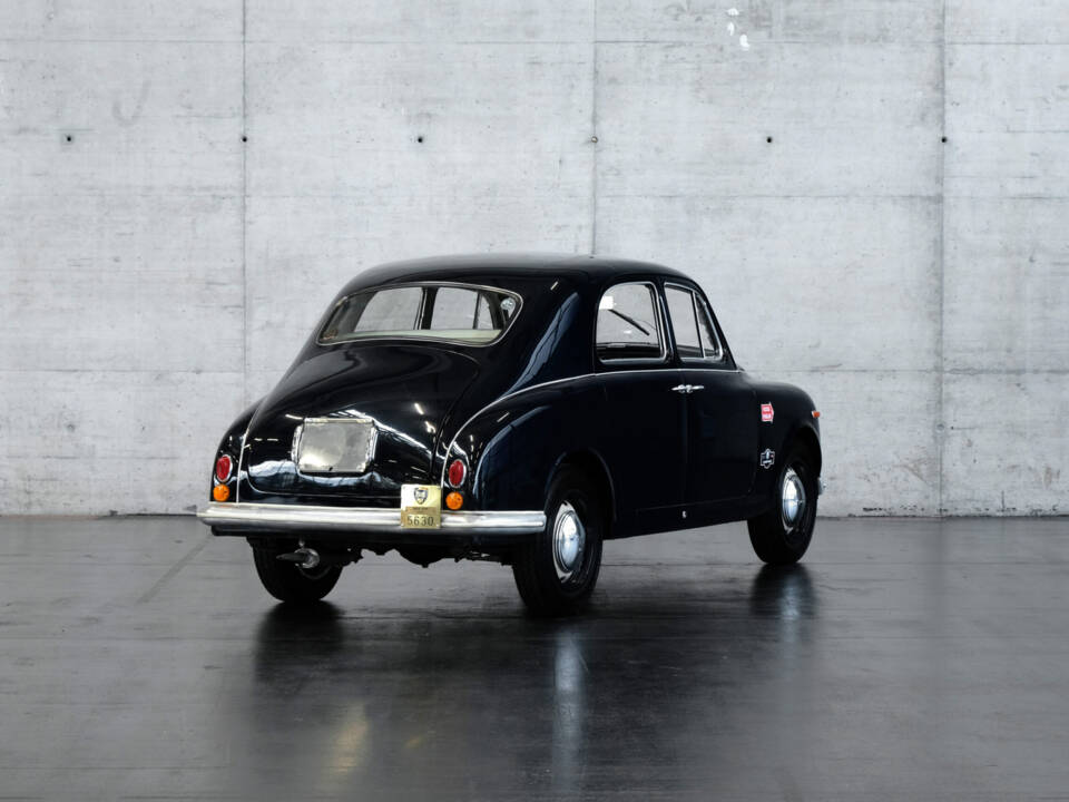 Image 4/24 of Lancia Appia C10 (1955)