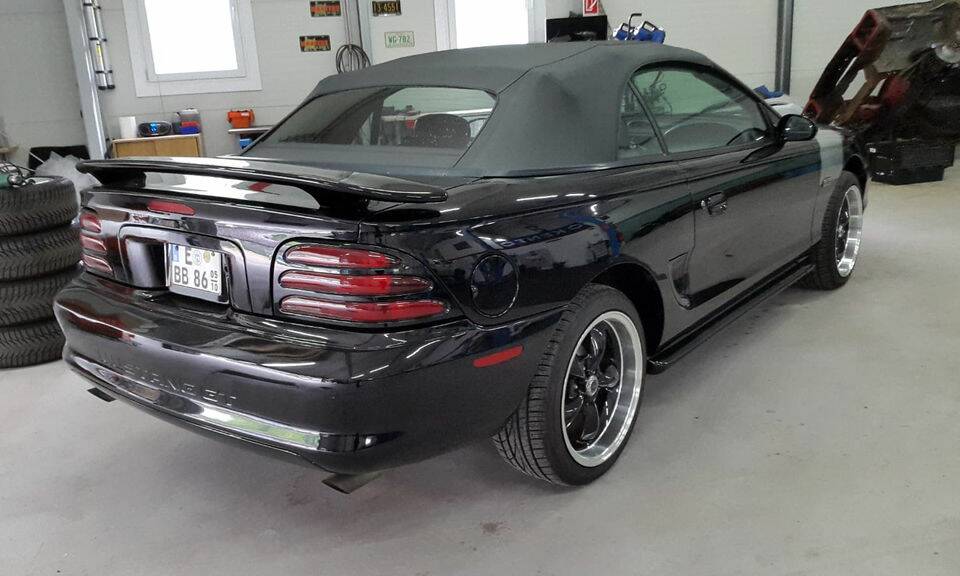 Image 3/8 of Ford Mustang Cobra (1994)