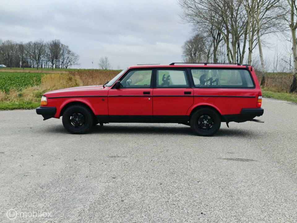 Bild 3/33 von Volvo 245 GL (1992)