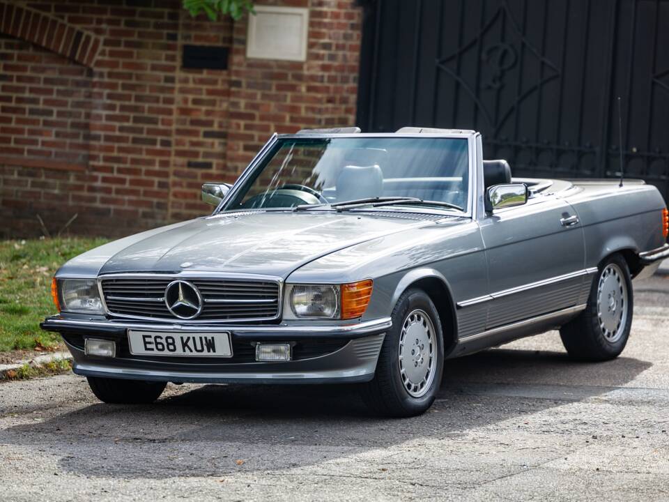Bild 1/36 von Mercedes-Benz 420 SL (1987)