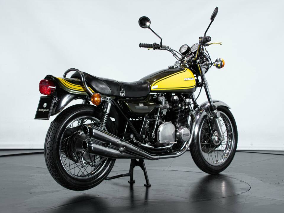 Image 4/50 of Kawasaki DUMMY (1973)