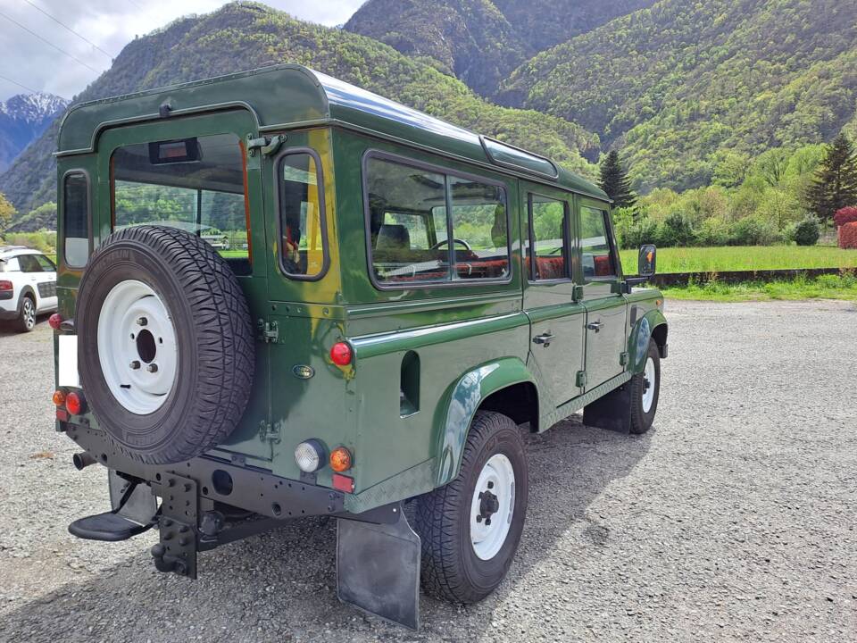 Imagen 4/15 de Land Rover Defender 110 Td5 (1999)