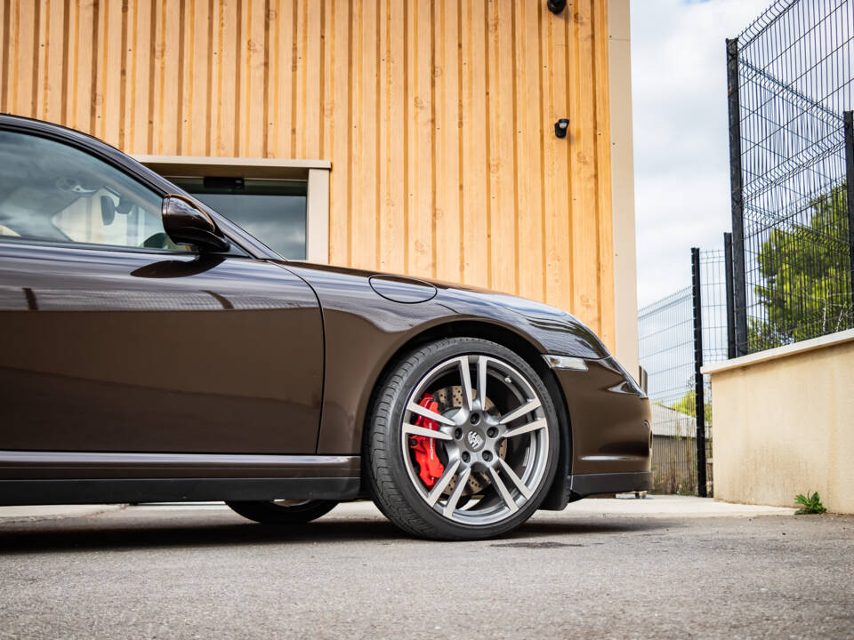 Imagen 19/50 de Porsche 911 Turbo (2009)