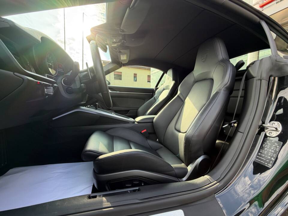Bild 9/27 von Porsche 911 Turbo S (2020)