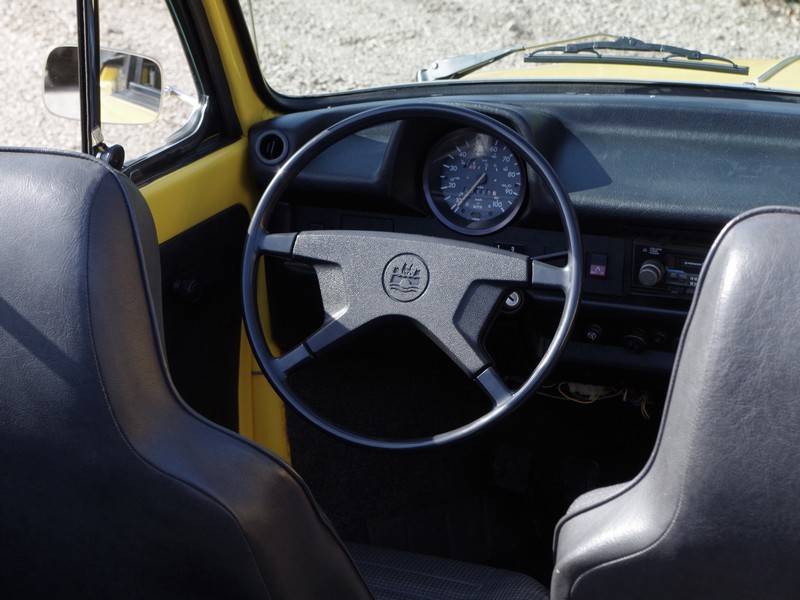 Bild 24/50 von Volkswagen Beetle 1600 (1976)
