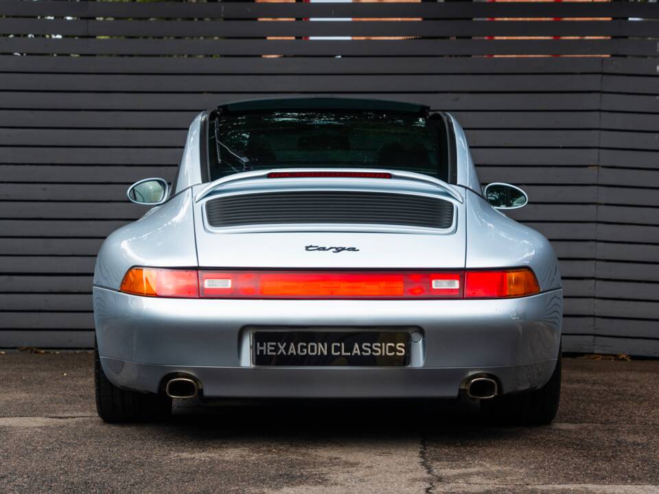 Image 13/60 of Porsche 911 Targa (1996)