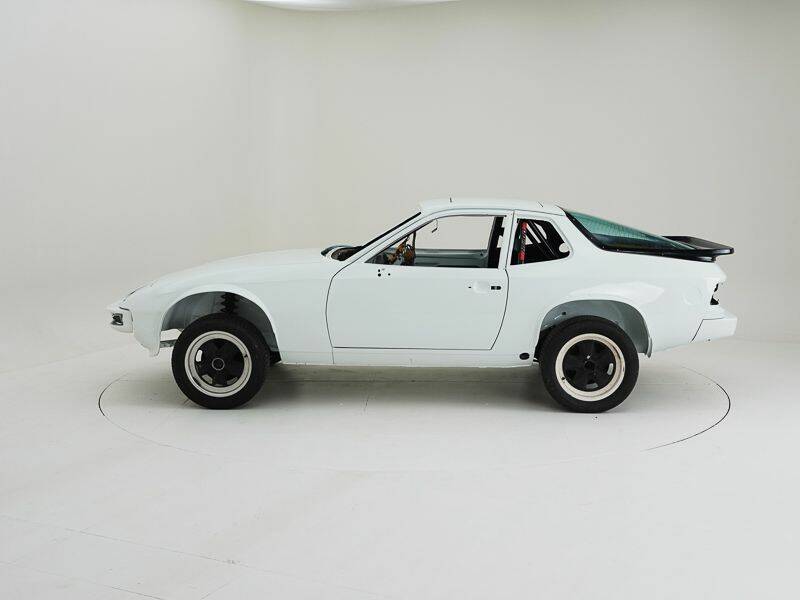 Image 8/15 of Porsche 924 Turbo (1978)