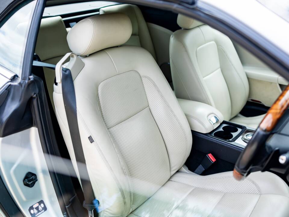 Bild 34/49 von Jaguar XK 4.2 (2006)