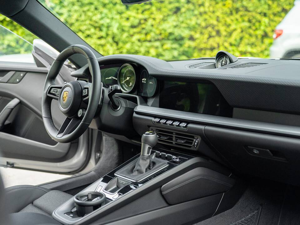 Afbeelding 32/40 van Porsche 911 GT3 (2021)