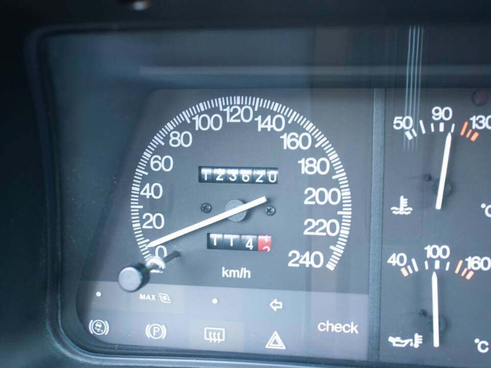 Bild 3/7 von Lancia Thema I.E. Turbo (1986)