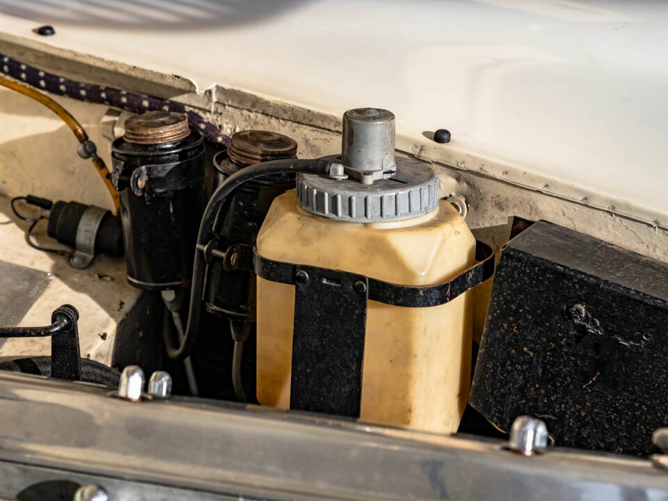 Bild 93/100 von Jaguar XK 150 DHC (1959)