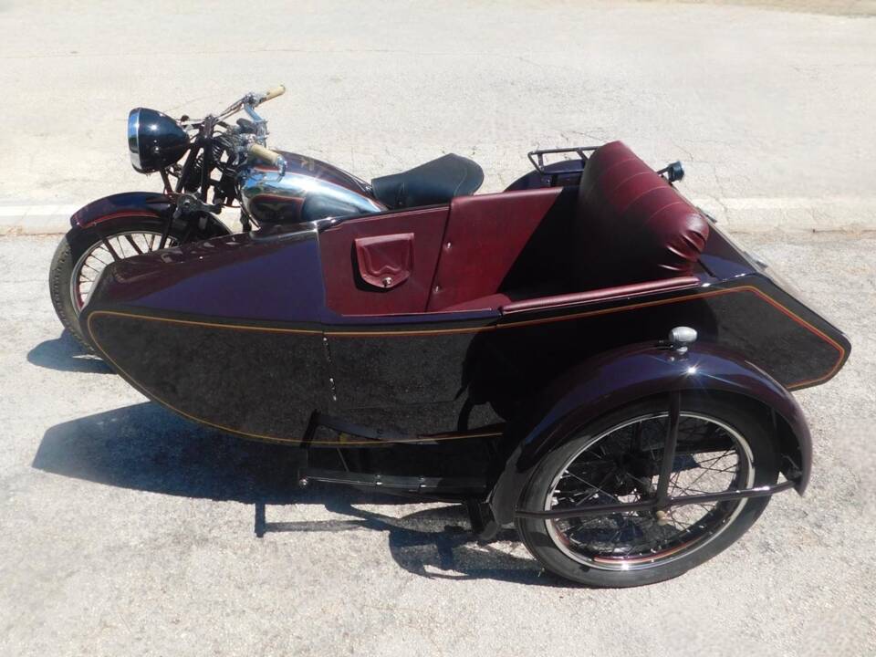 Immagine 2/9 di Moto Guzzi GTS (1939)
