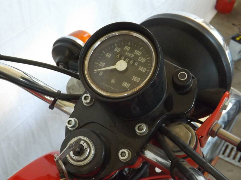 Immagine 39/50 di Jawa 350 Type 634 (1976)