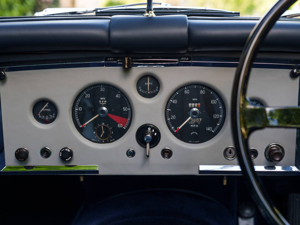 Image 19/24 de Jaguar XK 150 3.8 S DHC (1960)